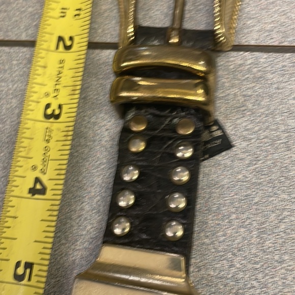 Men’s Italian belt, Metal studs; great condition - Picture 10 of 13
